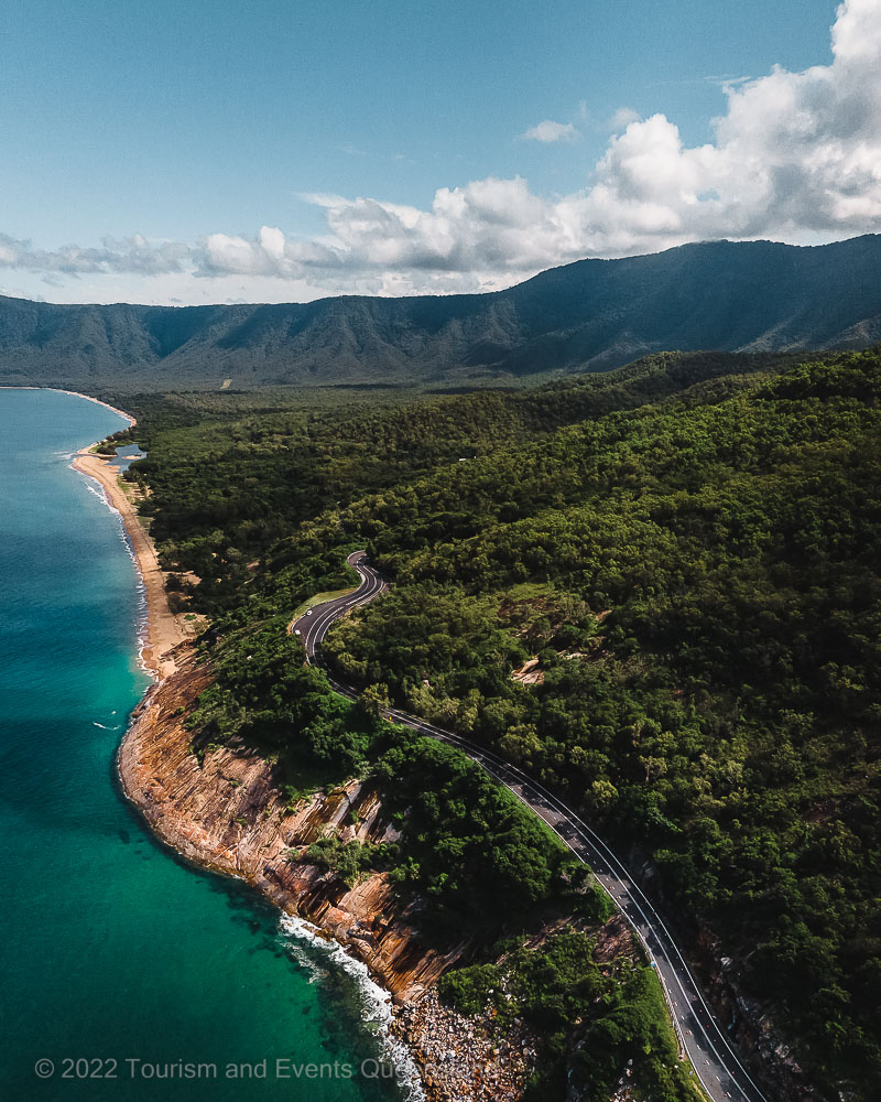 Great Barrier Reef coastline – Australia - © Tourism and Events Queensland