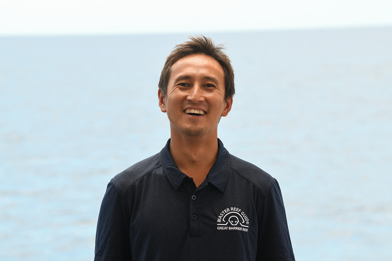 Master Reef Guide Takuma