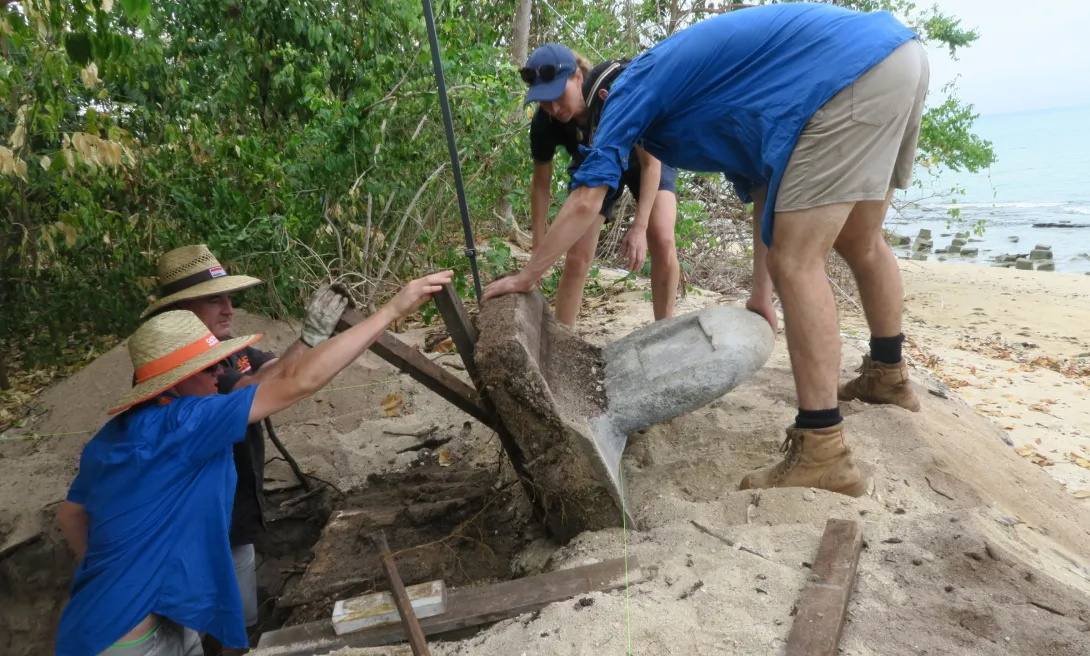 Beginning of the dig on site
